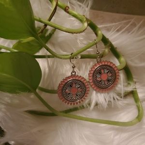 Silver Circle earrings with a pink geometric shape